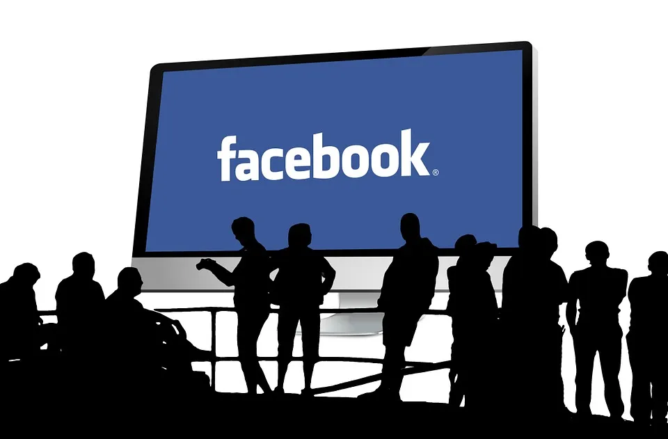 How do I do social marketing on Facebook?